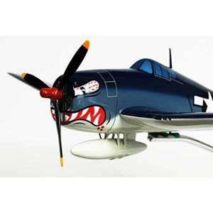  F6F 3 Hellcat   1/32 scale model Toys & Games