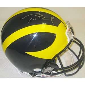  Tom Brady Signed Helmet   Authentic: Sports & Outdoors