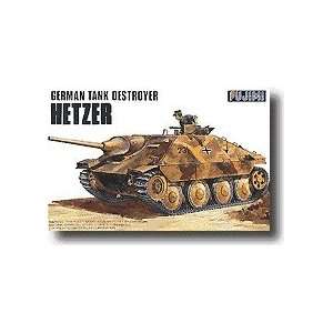  FUJIMI MODELS   1/76 Hetzer German Tank (Plastic Models 