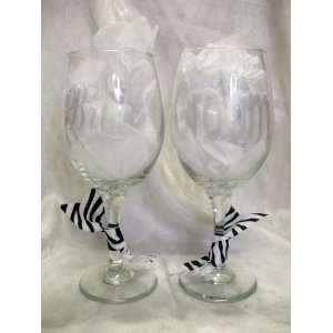 Silver Wording Bride and Groom Wine Glass Set: Kitchen 