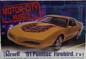 Revell 1/24 1991 Pontiac Firebird 2n1 New 2068  