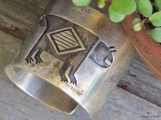 VINTAGE HOPI VICTOR COOCHWYTEWA 925 STERLING SILVER BEAR WIDE CUFF 