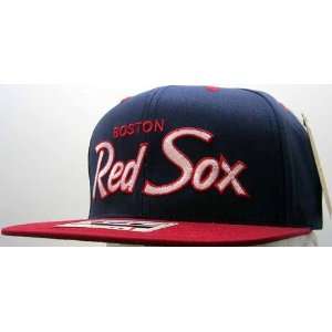  Boston Red Sox Vintage Retro Snapback Cap: Sports 