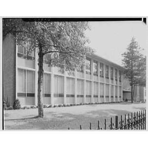  Photo Fairleigh Dickinson University, Rutherford, New Jersey. West 