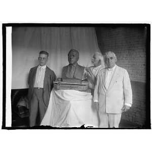 com Photo Samuel Gompers, Frank Morrison, U.S.J. Dunbar with Gompers 