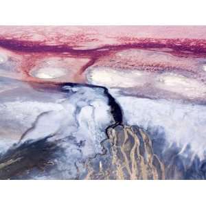  Colorful River Delta in Saline Lake Natron, Rift Valley 