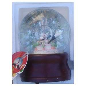   Bunny 1989 Water Globe Music Box With Collector Box 