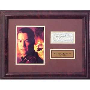  Keanu Reeves Framed Autographed Check: Sports & Outdoors