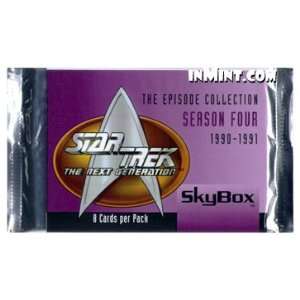 Star Trek: The Next Generation Season Four Trading Cards Pack (8 cards 