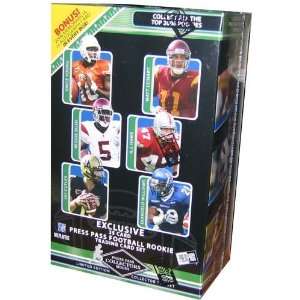   Pass Football Collectors Series Rookie Box Set   25c: Everything Else