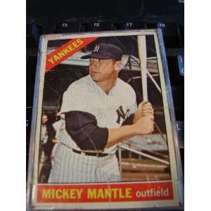  ORIGINAL MICKEY MANTLE DP TOPPS 1966 CARD # 50: Everything 