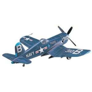  Hasegawa 1/48 F4U 4 Corsair Kit Toys & Games