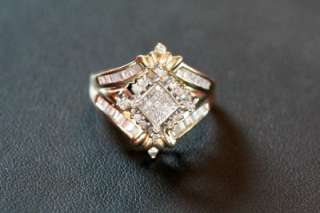 14K Gold 3/4 ct Diamond Cluster Ring Fashion Band NICE!