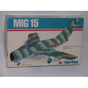  Chinese Mig 15 Jet Fighter Aircraft   Plastic Model Kit 