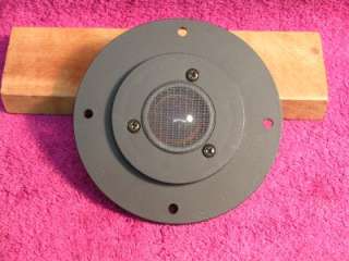 one Realistic Dome Tweeter 40 1276A high frequency  