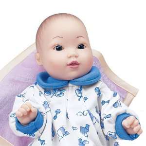 Asian Baby Doll W/4 Sleeper Outfits: Toys & Games