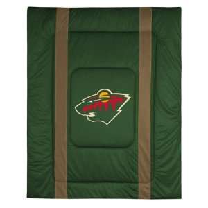   Minnesota Wild Sideline Comforter   Full/Queen Bed: Sports & Outdoors