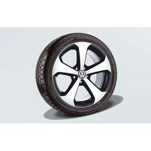    New Volkswagen/VW 18 Wheel and Tire Package for CC: Automotive