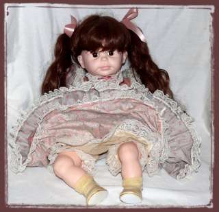 Vintage 1988 Original Robin Woods 24 Doll Darcy  