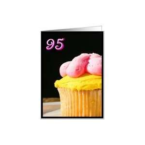  Happy 95th Birthday Muffin Card Toys & Games