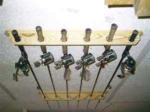 Inshore ceiling 6 rod rack pole holder display  