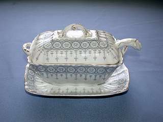 Antique John Maddock & Sons England Royal Vitreous Tureen With Ladle 