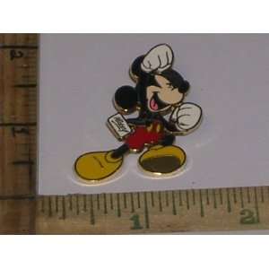 Rare Mickey Mouse Pin, Walt Disney World 2005 Series Mickey Is Jumping 
