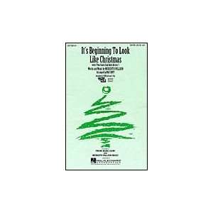   Christmas SATB (with Pine Cones and Holly Berries): Sports & Outdoors