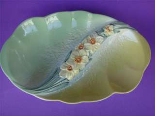 Deco BESWICK ENGLAND Nut Bowl w/ Floral Embossed Design  