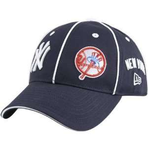 New Era New York Yankees Navy Blue Evolution Hat:  Sports 