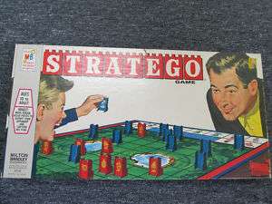 VINTAGE 1970 STRATEGO STRATEGY MILITARY BOARD GAME NICE  
