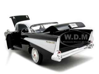 1957 CHEVROLET BEL AIR BLACK 1:24 DIECAST MODEL CAR  