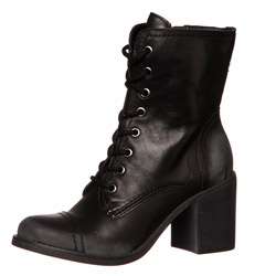   Madden Womens Whit Black Lace up Boots FINAL SALE Price $20.00