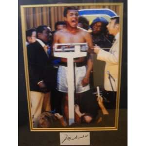  Rare Muhammad Ali, At Weigh In, Photo with Signature 