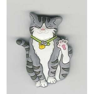  Happy Tabby Cat Magnet: Kitchen & Dining