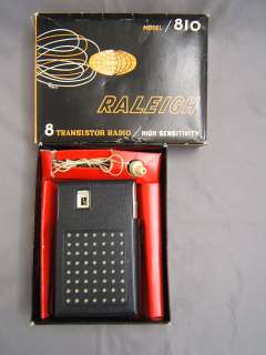 Vintage Raleigh 8 Transistor Radio Model 810 in Box  