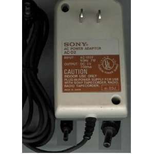  Sony AC Adapter AC D2 Input AC 120V Output DC 3V700mA 