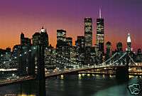 Fototapete Poster New York Manhattan skyline bei Nacht  
