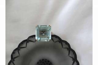 LARGE AQUAMARINE RING SQUARE EMERALD CUT 15ct STAMPED 14K WEIGHS 8.6g 