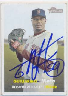 GUILLERMO MOTA RED SOX SIGNED CARD SAN FRANCISCO GIANTS  