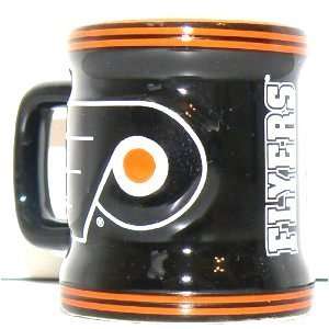  Philadelphia Flyers Ceramic Shot Glass   1 oz. Kitchen 