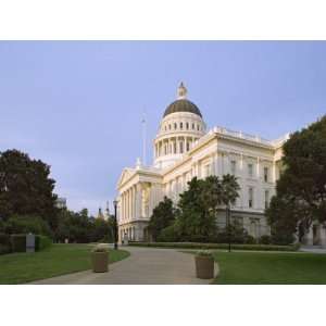  State Capitol Building, Sacramento, California 